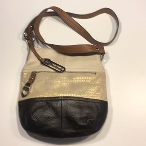 B. Makowsky shoulder bag